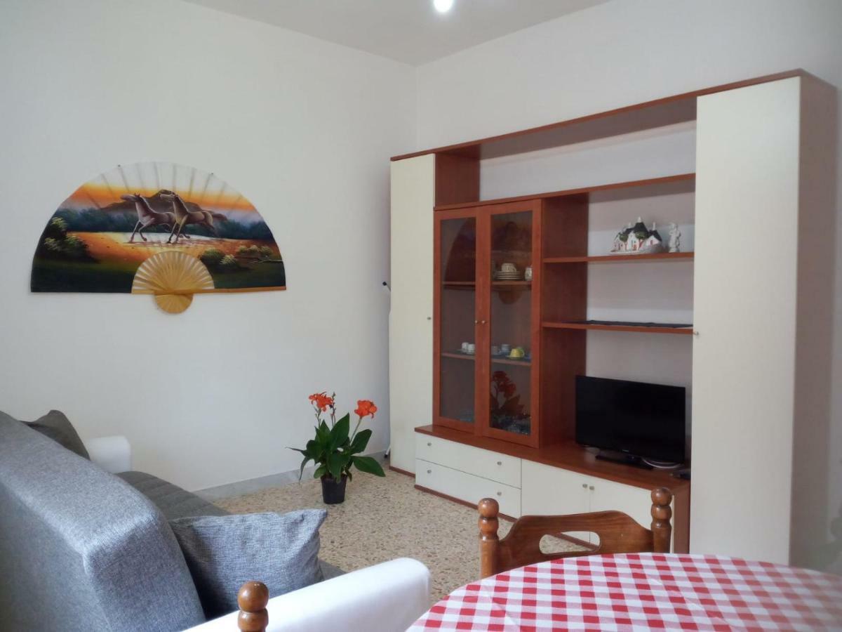 Villa Angela Chiara Porto Cesareo Bagian luar foto